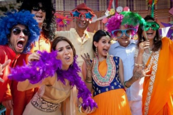 5 Awesome Ways To Entertain Your Wedding Guests